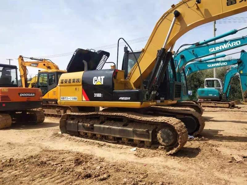 Used Caterpillar 318D2 Excavator