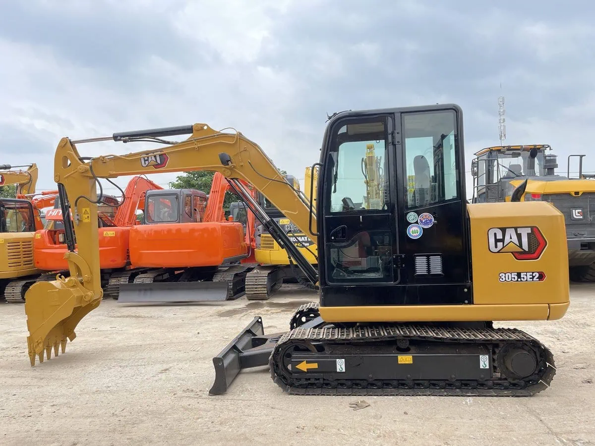 Used Caterpillar 305 Excavator