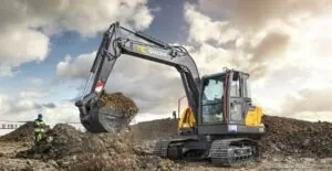 VOLVO EC75D