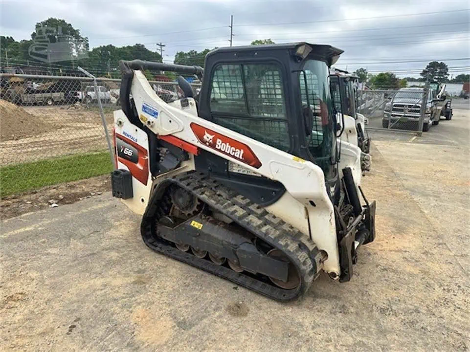 2021 Bobcat T66