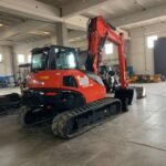 excavadora kubota 80