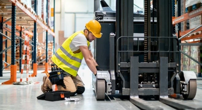 Forklift Maintenance