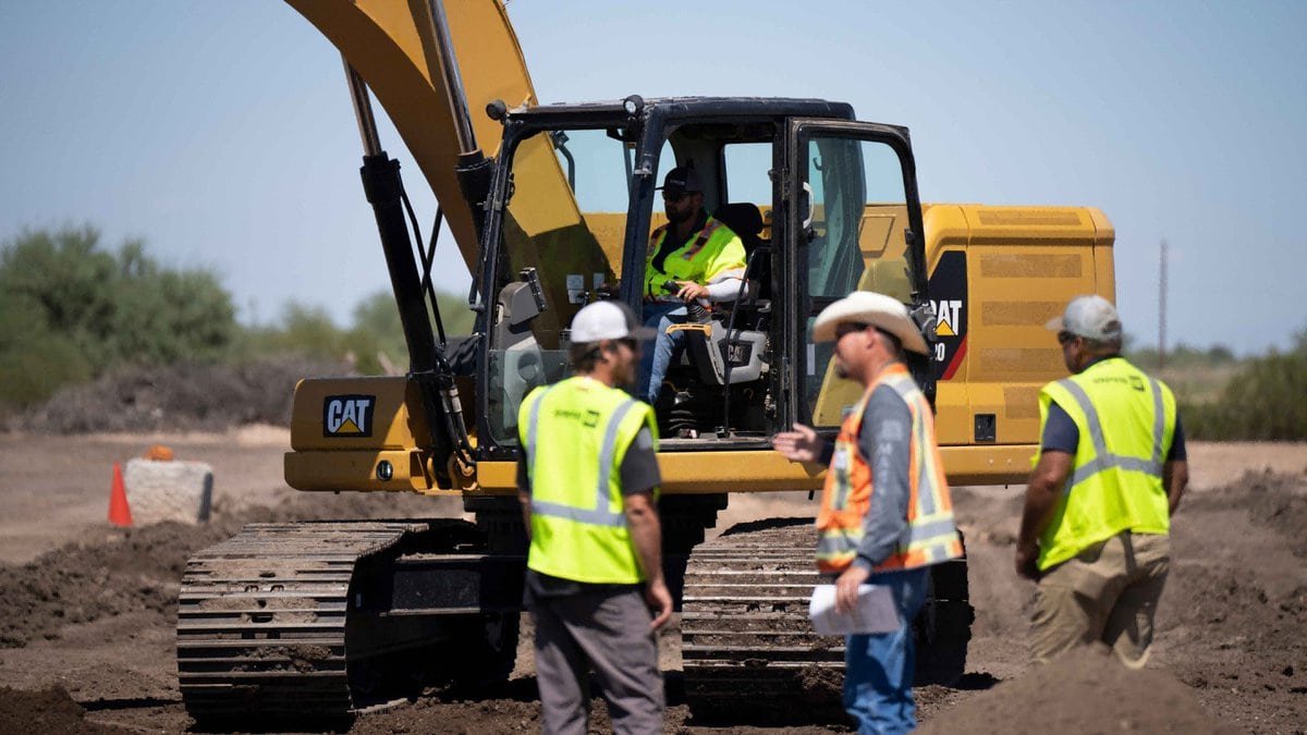 excavator service