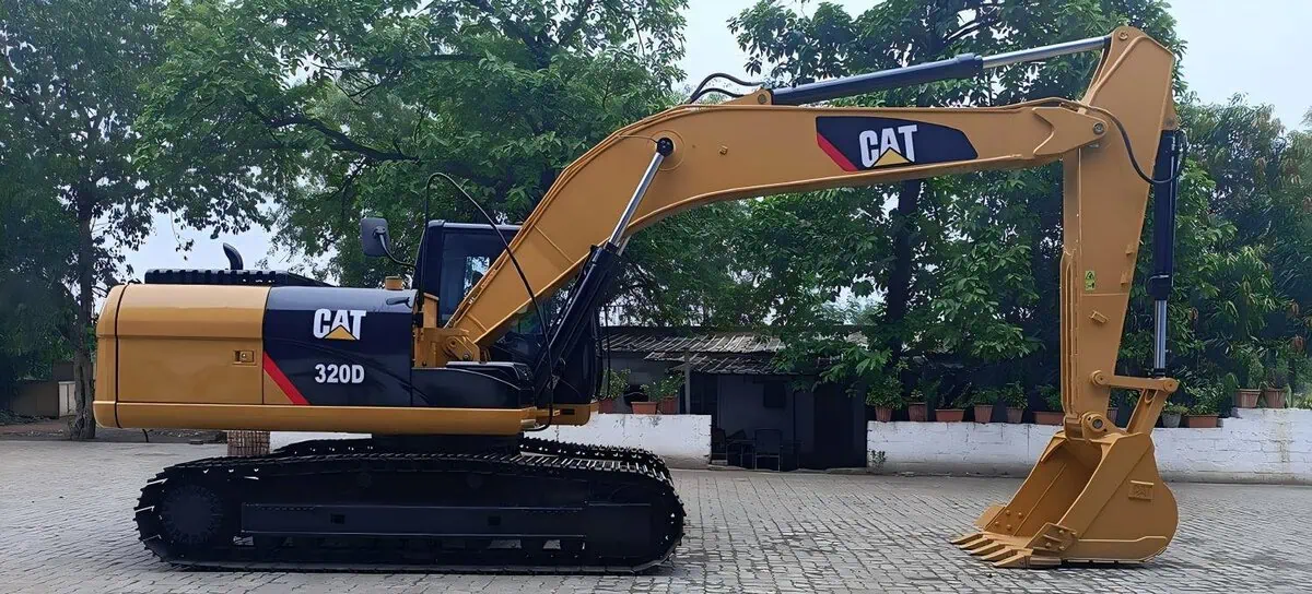 Used CAT 320D Excavator