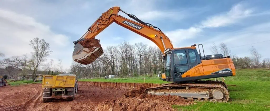 Doosan DX225LC