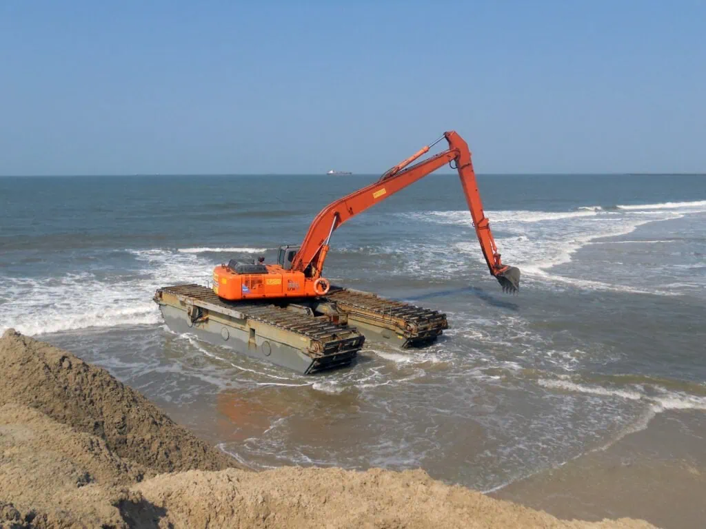 amphibious excavator9