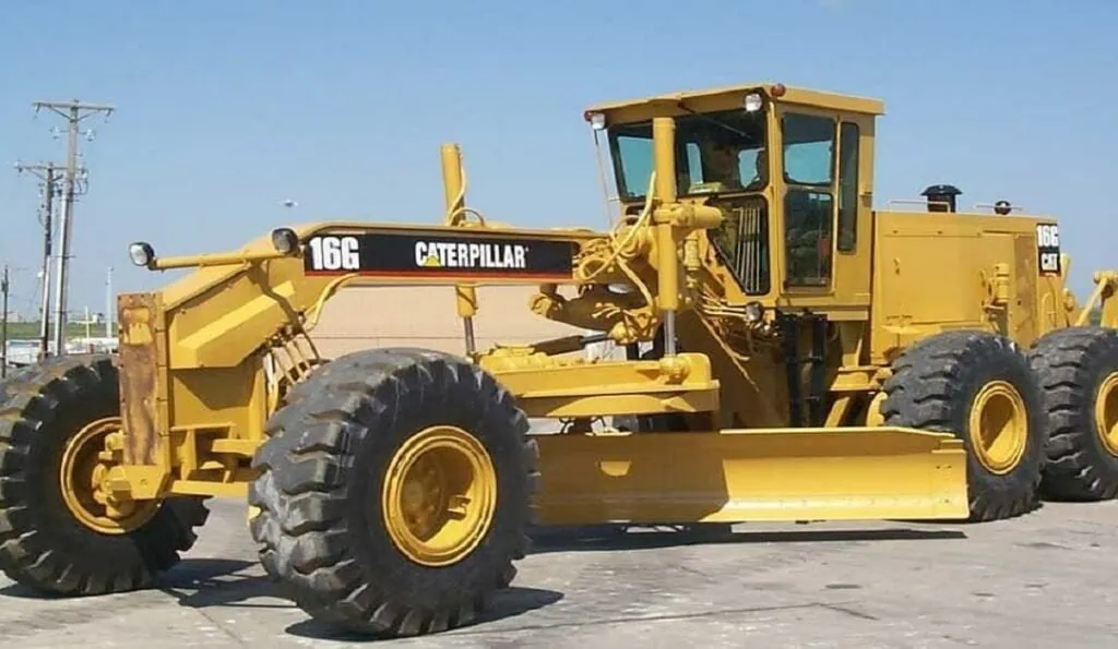 cat grader 16g