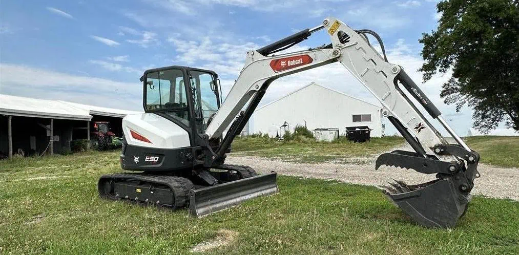 Bobcat E50