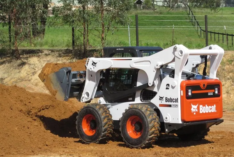 Bobcat S850 Skid Steer Loader sizes