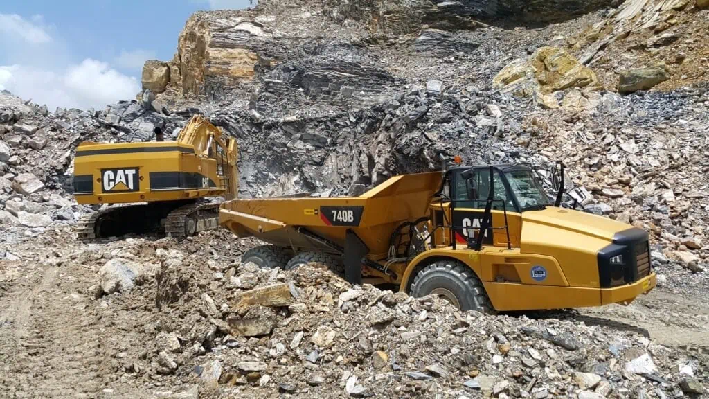 Dump Trucks CAT 740B