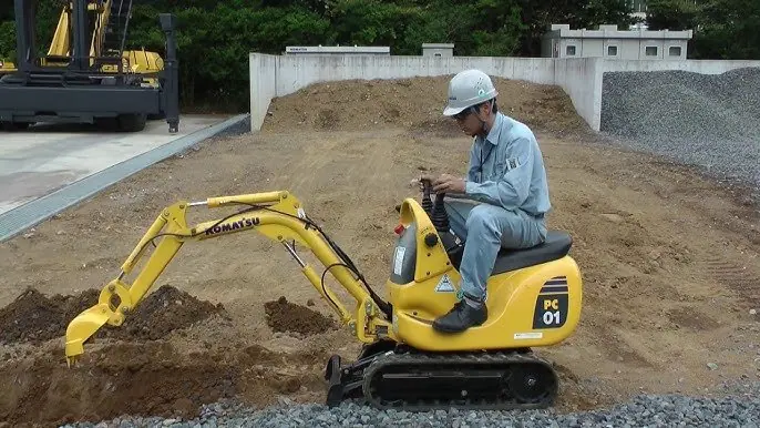 Komatsu PC01